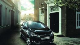 Debiut Mitsubishi Space Star i Outlander PHEV