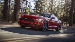 Nowy Ford Mustang na świeżych fotografiach