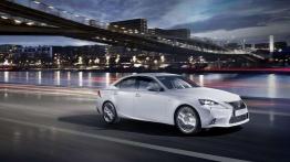 Lexus IS 200t już wkrótce w polskich salonach