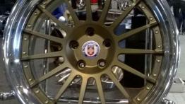 Na cztery i dwa kółka