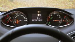 Moda na 308 nie przemija. Peugeot odkrył przepis na sukces?