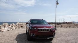 Prawdziwy SUV po zabiegu upiększającym – nowy Jeep Cherokee