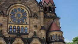 Saksonia zza kierownicy hiszpańskiego byka, czyli Seat Alhambra na wakacjach