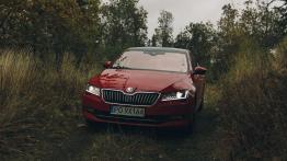 Napęd 4x4 w Skodzie Superb – czy to coś zmienia?