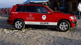 Nowy Mercedes ML350 - pierwsza jazda z dreszczykiem (film)