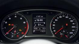 Audi A1 Sportback 1,4 TFSI S-Tronic S-Line - czerwony łobuz