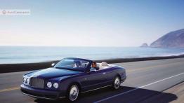 Bentley Azure - czerwona płachta na ekologów