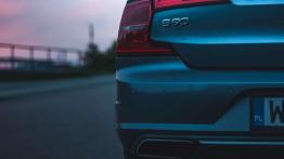 Volvo S90 T6 AWD - luksus po skandynawsku