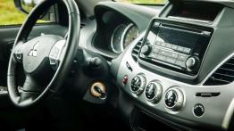 Mitsubishi L200 Double Cab 2,5 DI-D 178 KM - z bezdroży do miasta