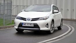Toyota Auris Hybrid - Diesel? Nie, dziękuję...