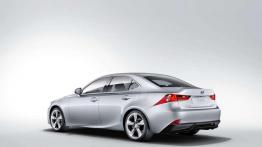 Lexus IS - wbrew tradycji i utartym stereotypom