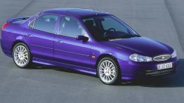 5 szybkich i niedrogich sedanów. W Polsce to złom, w Niemczech rarytasy