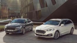 Ford Mondeo/Mondeo kombi Hybrid (2019) - widok z przodu