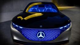 Mercedes EQS - widok z przodu