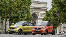Smart forfour II (2015) w Paryżu - widok z przodu