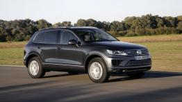 Volkswagen Touareg II Hybrid Facelifting (2015) - prawy bok