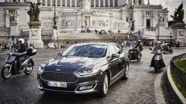 Ford Vignale Mondeo Sedan (2015) - widok z przodu