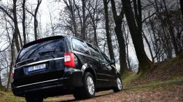 Lancia Voyager Van Seria 2 3.6L V6 283KM 208kW od 2014