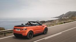 Range Rover Evoque Cabrio (2016) - widok z tyłu