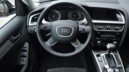 Audi A4 B8 Allroad quattro Facelifting 2.0 TFSI 211KM - galeria redakcyjna - kokpit