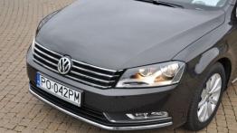 Volkswagen Passat B7 - galeria redakcyjna - przód - inne ujęcie