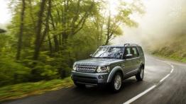 Land Rover Discovery 4 (2014) - widok z przodu