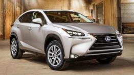 Lexus NX 300h (2014) - widok z przodu