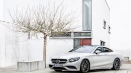 Mercedes S63 AMG Coupe (2014) - widok z przodu