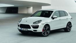 Porsche Cayenne III Turbo S - lewy bok