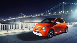 Fiat 500e - widok z przodu