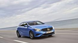 Mercedes A 200 (W176) 2012 - widok z przodu