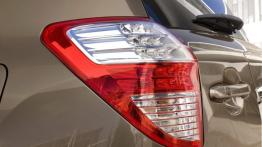 Toyota RAV4 III MPV 2.2 16V D-4D 177KM 130kW 2006-2010