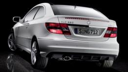 Mercedes CLC 2.5 V6 (250) 204KM 150kW 2009-2011