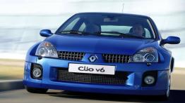 Renault Clio II V6 - przód - reflektory wyłączone