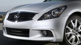 Infiniti G37 Sedan FL - widok z przodu