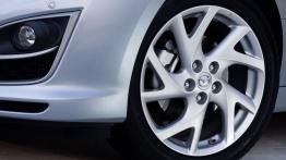 Mazda 6 II Sedan Facelifting 2.2 MZR-CD 129KM 95kW 2010-2012