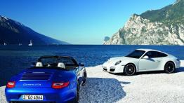 Porsche 911 GTS - widok z tyłu