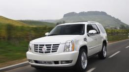 Cadillac Escalade III 6.2 V8 409KM 301kW od 2007