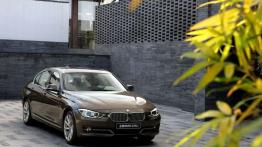 BMW serii 3 F30 Li - widok z przodu