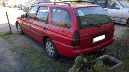 Ford Escort VII Kombi - galeria społeczności - widok z tyłu