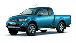 Mitsubishi L200 Facelifting - lewy bok