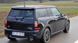 Mini Cooper SD Clubman 50 Hampton - widok z tyłu