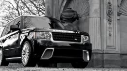 Land Rover KAHN Cosworth RS500 - widok z przodu