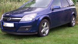 Opel Astra H Kombi 1.7 CDTI ECOTEC 80KM 59kW 2004-2005
