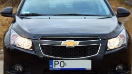 Chevrolet Cruze - galeria społeczności - przód - reflektory włączone