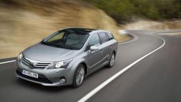 Toyota Avensis III Wagon Facelifting 1.6 Valvematic 132KM 97kW 2012-2015