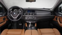 BMW X6 Facelifting - pełny panel przedni