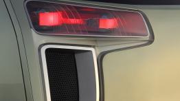 Chevrolet Sequel Concept - lewy tylny reflektor - włączony