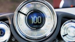 Renault Nepta Concept - prędkościomierz