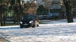 Renault Scenic 1.6 16V Confort Expression - przód - reflektory włączone